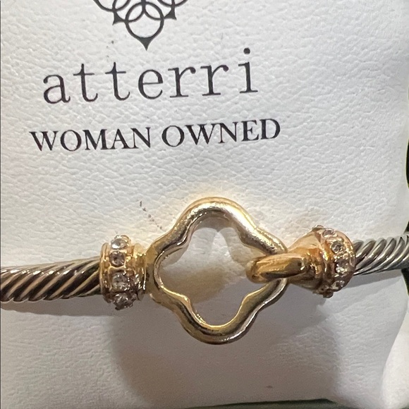 Atterri | Two-Tone Bracelet - Picture 7 of 13